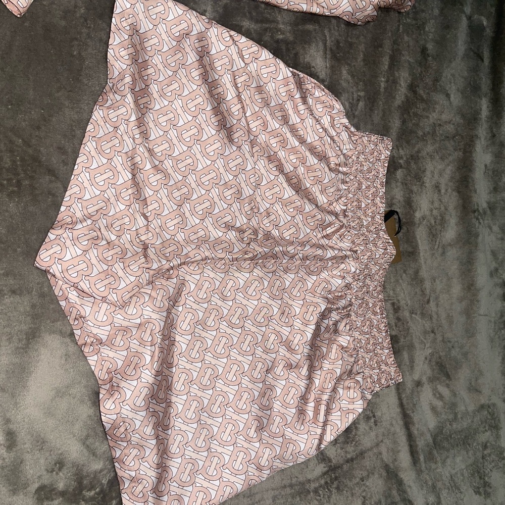 Pink Logo Patterned Shorts - Picture 2 of 4